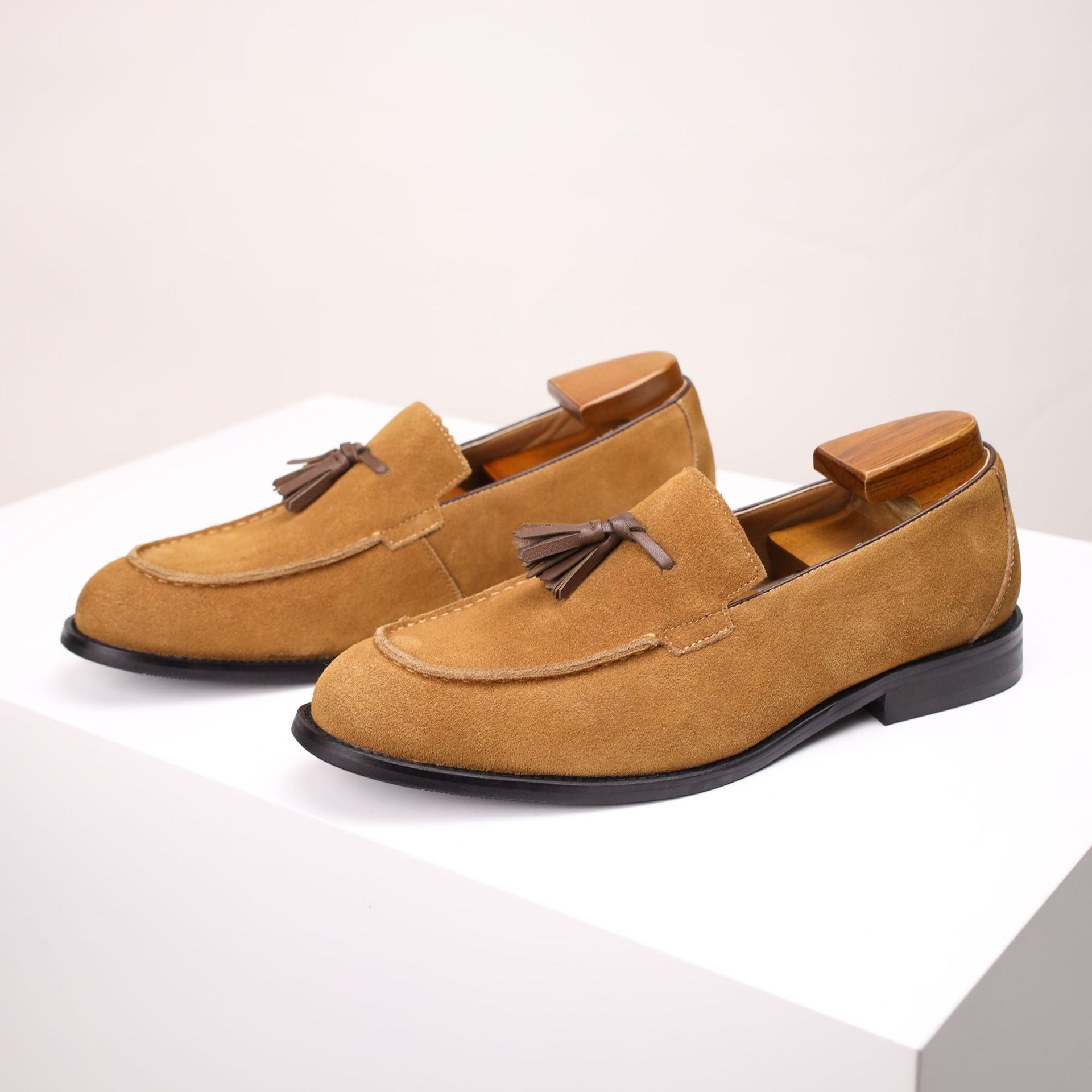 Harlow Tassel Loafers in Brown – product view