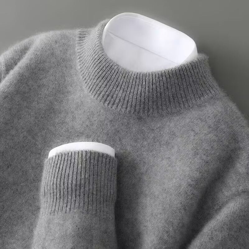 Richmond Cashmere Sweater in Gray – detail view