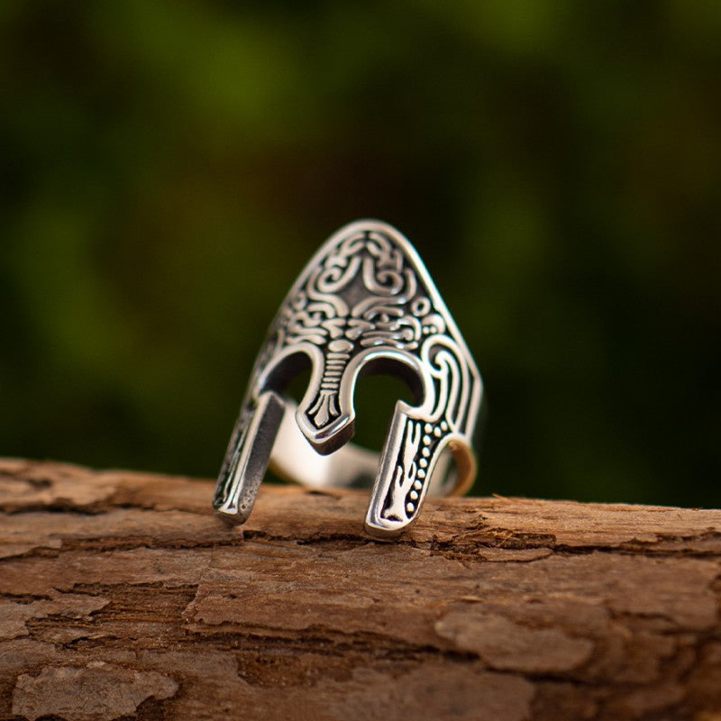 Lancelot Ring