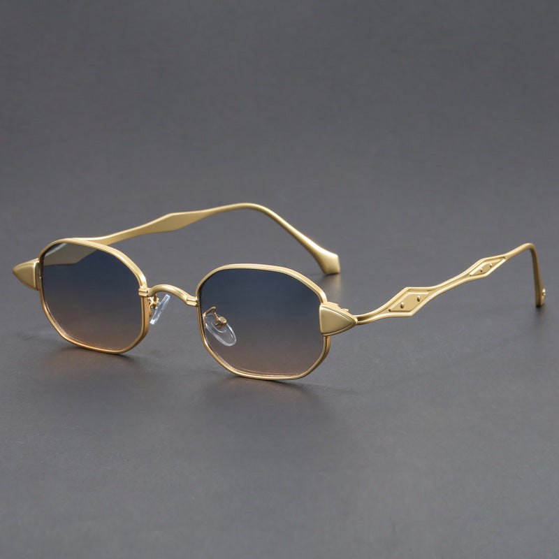 Deltona Round Sunglasses