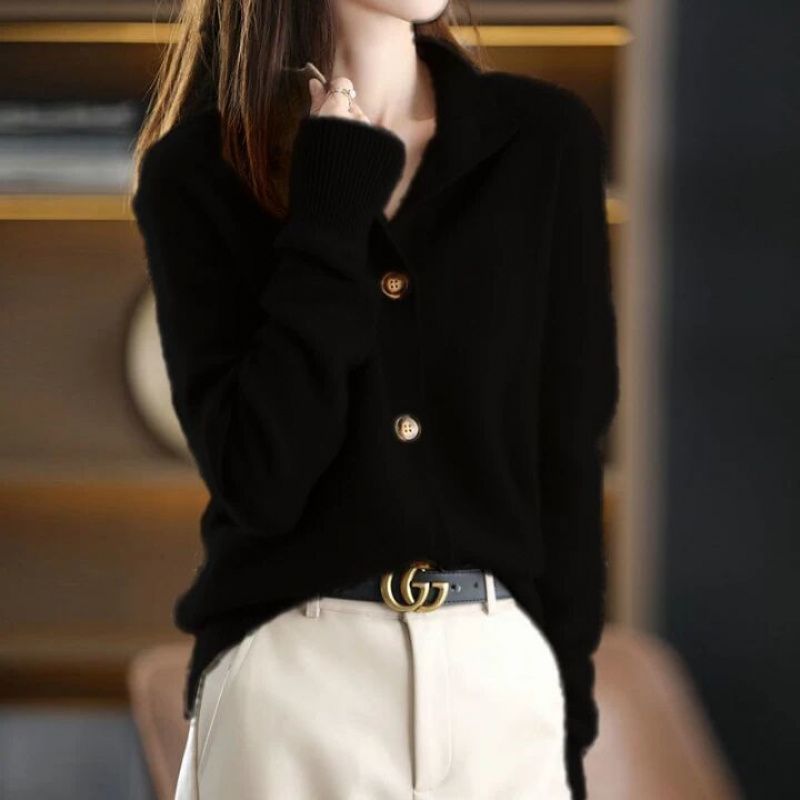 Aurora Cashmere Cardigan in Black – product view