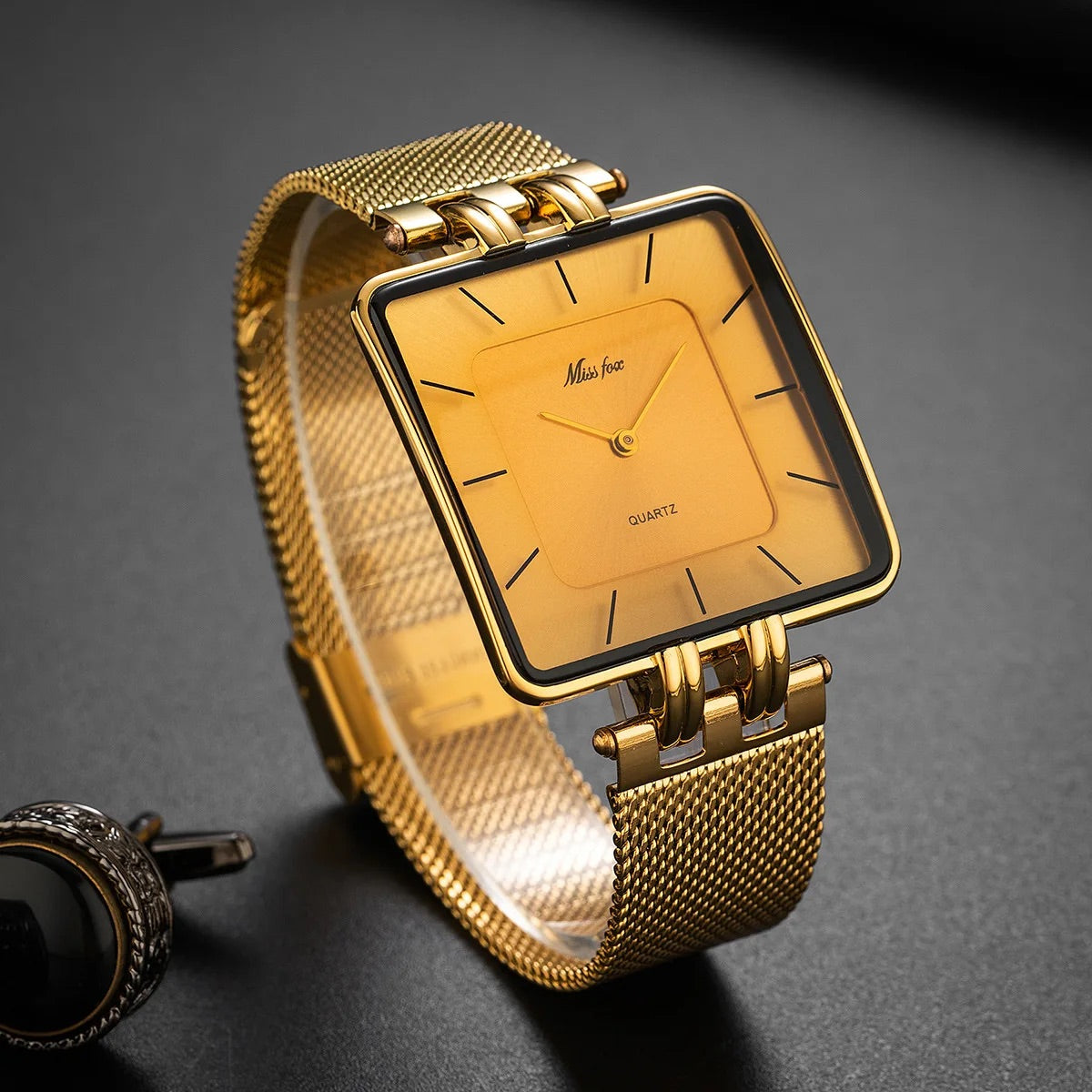 Zelari Square Watch in Gold – product view