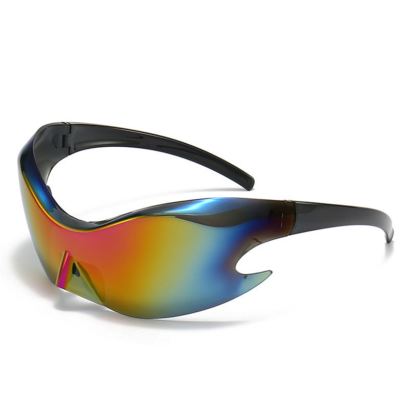 Maddox Sport Sunglasses in Black – front view