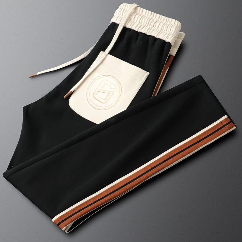 Cooper Track Pants in Black – detail view