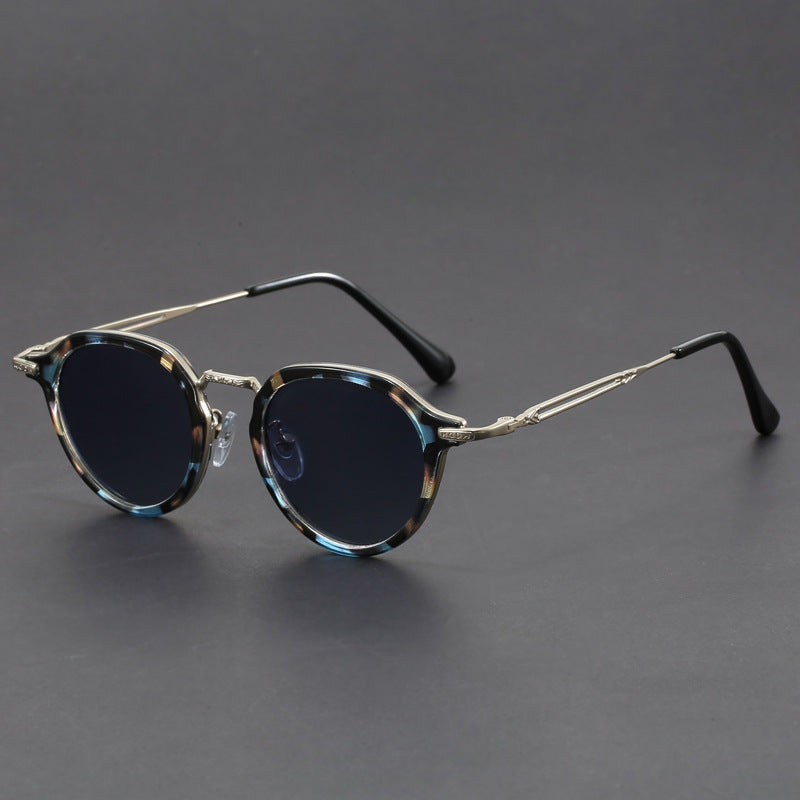 Lennox Round Sunglasses in Blue
