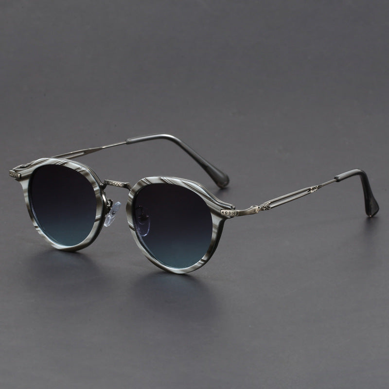 Lennox Round Sunglasses in Gray