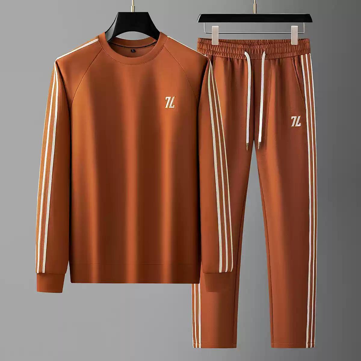 Fabian Tracksuit in Brown